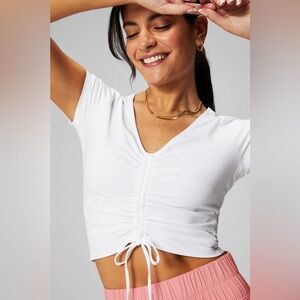 Fabletics || NWT Ruched SS Top (S)